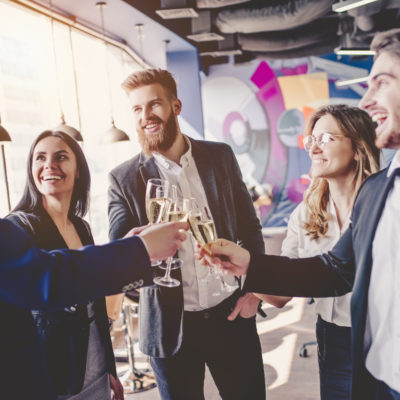 Meet and Greet: 7 Tips for Throwing a Memorable Networking Party