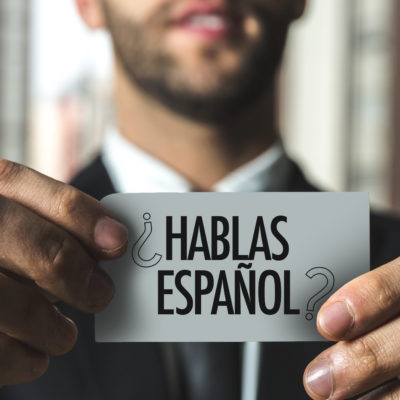 Being a Bilingual Businessperson: 7 Top Advantages of Being Bilingual