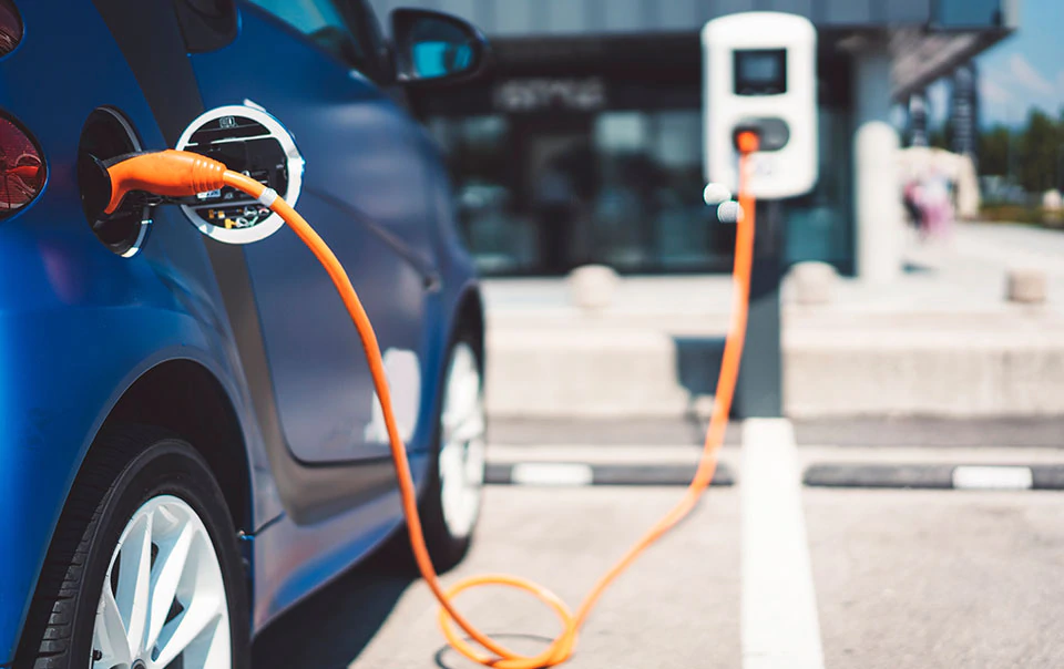 Should you be using hybrid cars for your business?