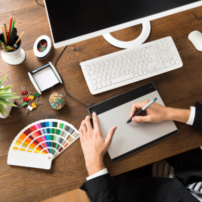 How to Hire Freelance Graphic Designer: A Guide