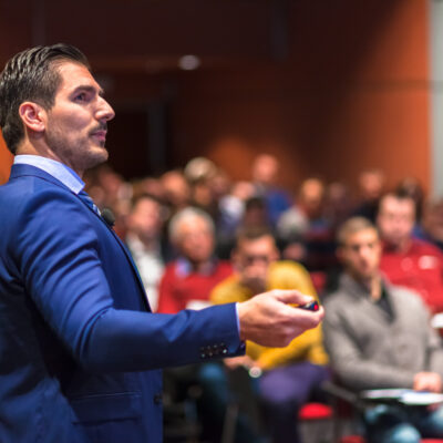 How to Choose a Corporate Event Speaker Your Audience Will Enjoy